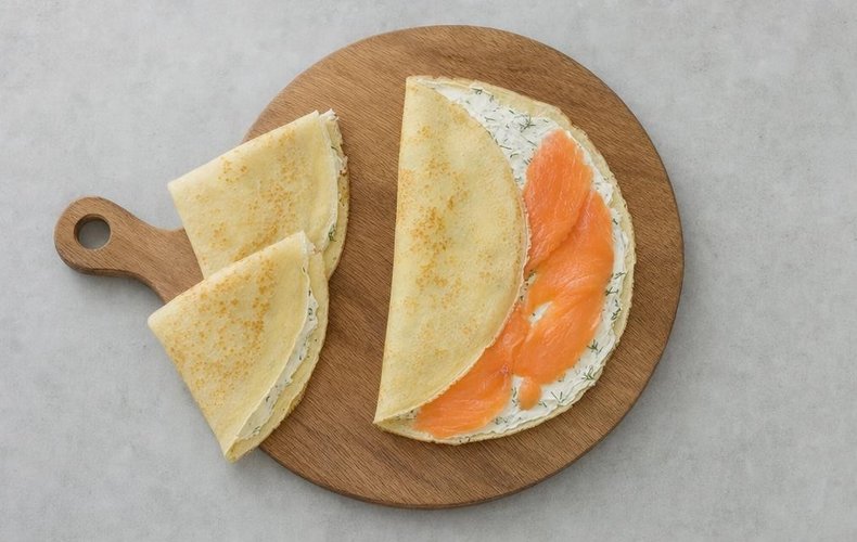 Smoked Salmon Crepes, step 5: filling and folding the crepes