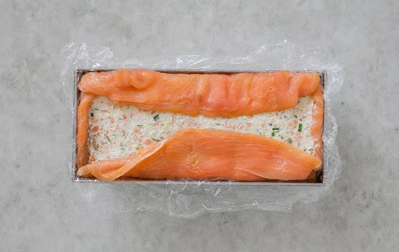 Making smoked salmon log, step 3