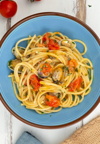 Recipe Spaghetti with Clams and Cherry Tomatoes