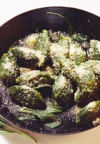 Recipe Strangolapreti (Trentino Spinach and Bread Gnocchi)