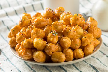 Recipe Struffoli (Neapolitan Honey Balls)