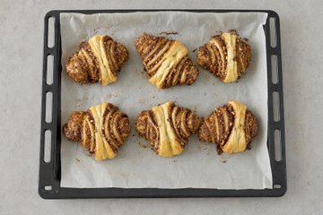 Super Quick Nutella Brioches, step 4: baking the brioches