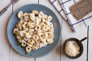 Recipe Tortellini with Parmigiano Cream