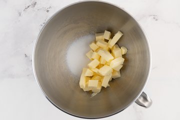 Making Vanillekipferl, photo 1