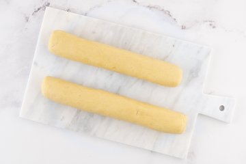 Making Vanillekipferl, photo 6
