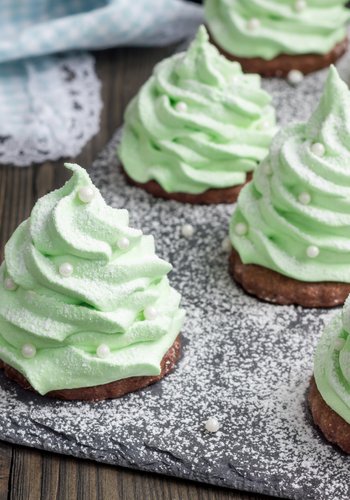 Recipe Zefir Christmas Trees (Russian Apple Meringues)