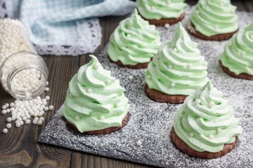 Recipe Zefir Christmas Trees (Russian Apple Meringues)