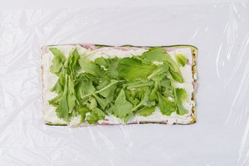 Zucchini roll 6