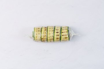 Zucchini roll 7